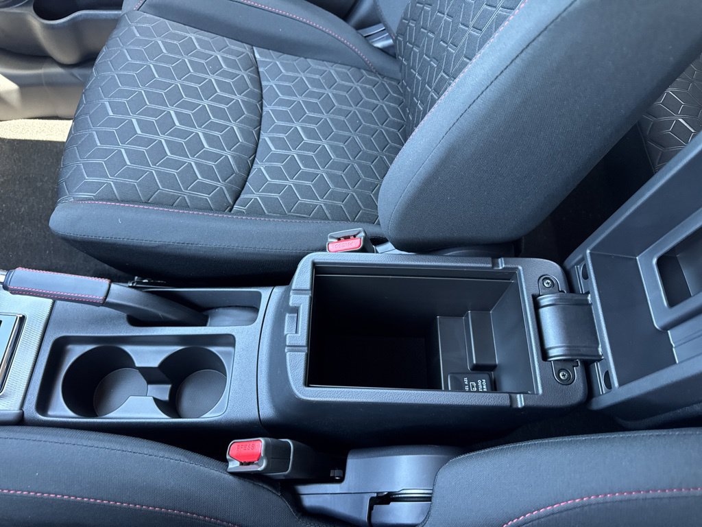 New 2027 Mitsubishi Outlander Sport LE FWD image 17