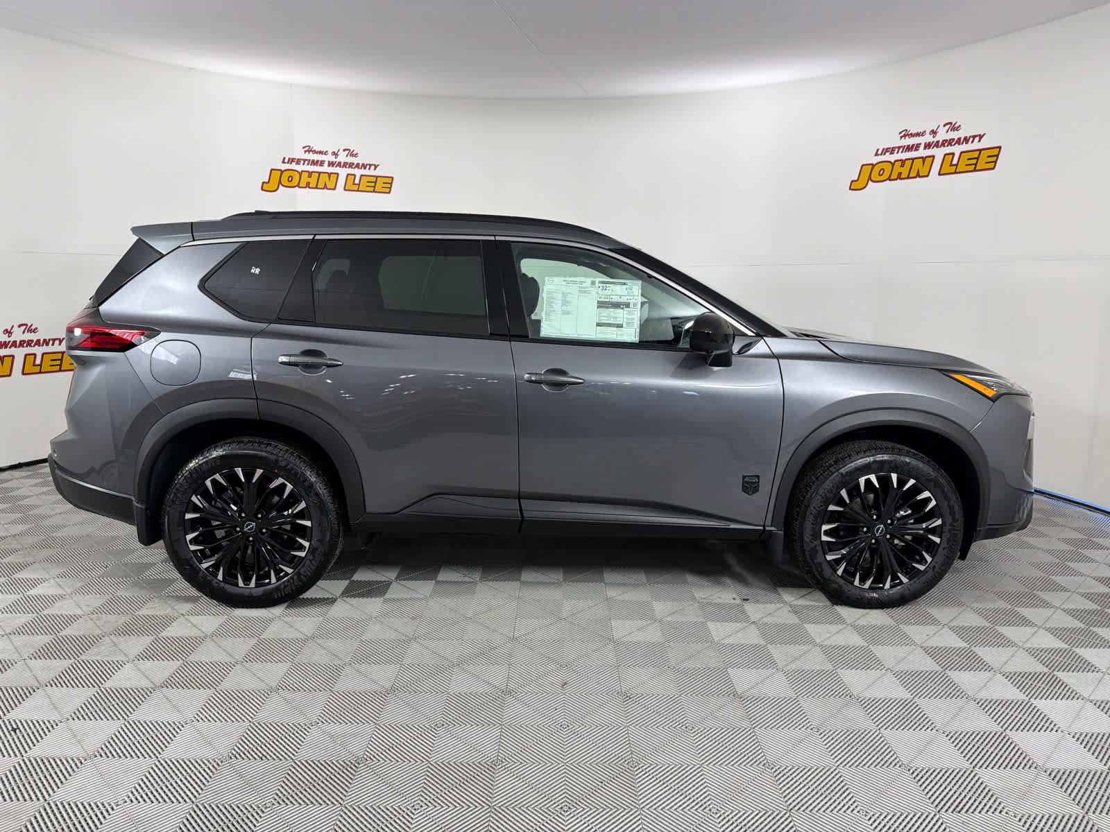 New 2026 Nissan Rogue SV image 8