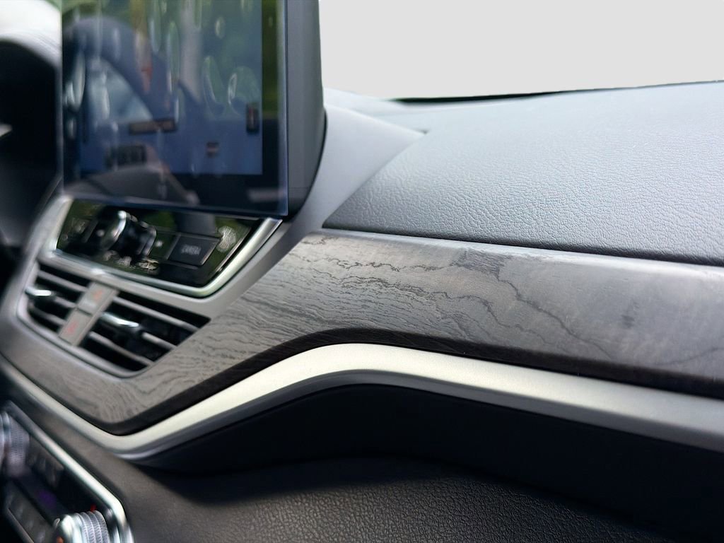 New 2025 Nissan Altima 2.5 SL image 36