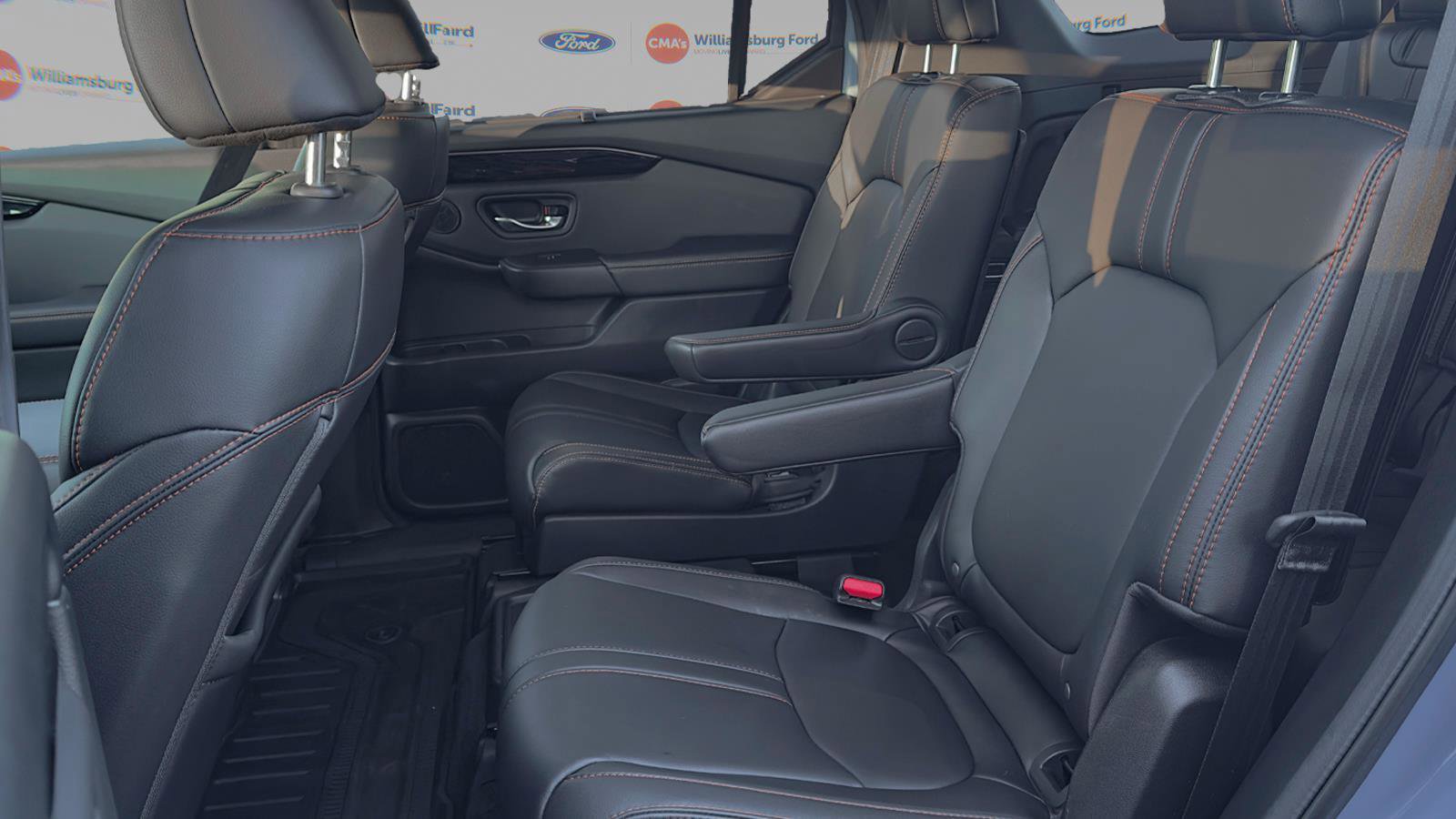 Used 2024 Honda Pilot TrailSport image 6