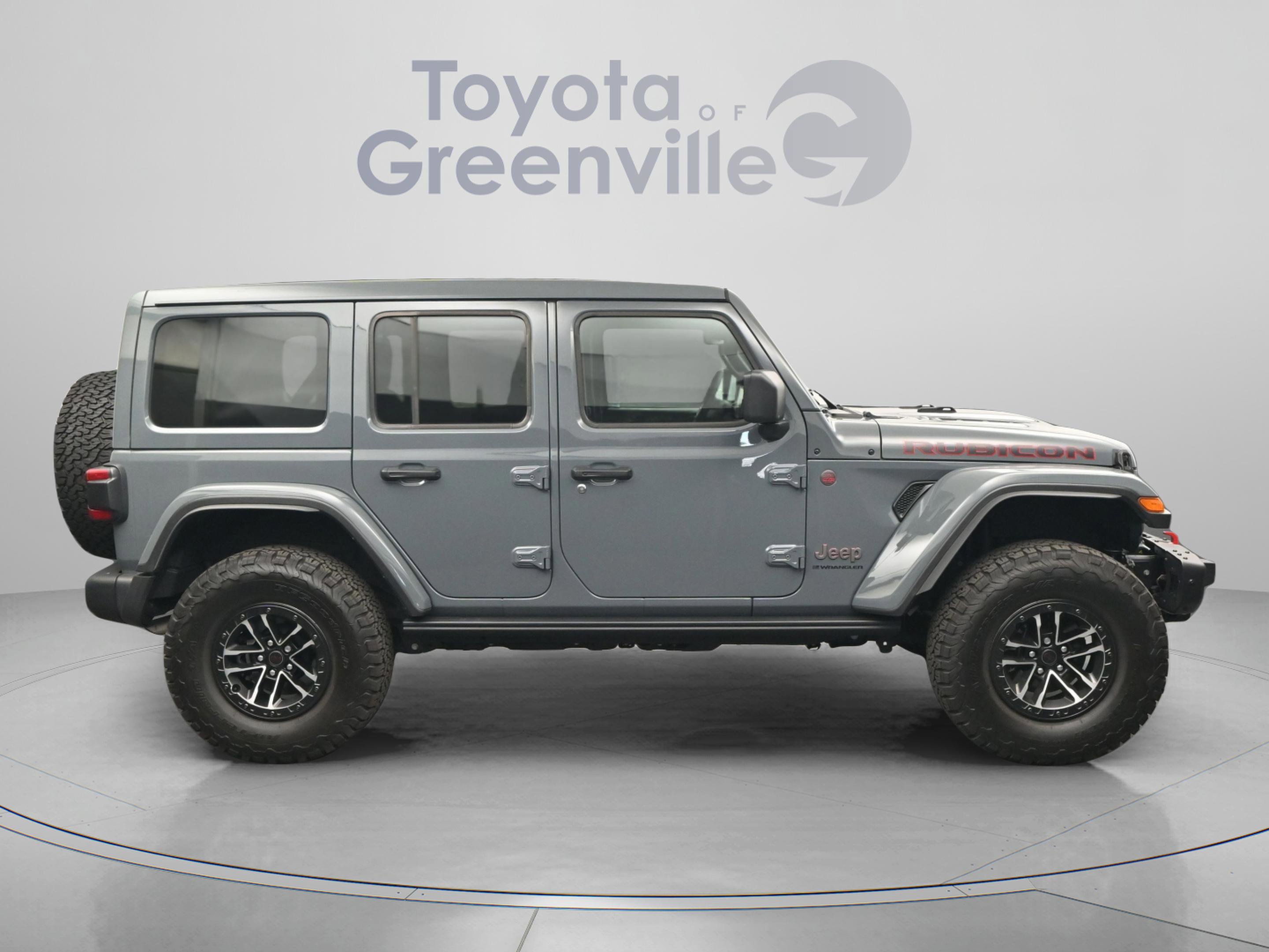 Used 2025 Jeep Wrangler Unlimited Rubicon AWD/4WD image 17
