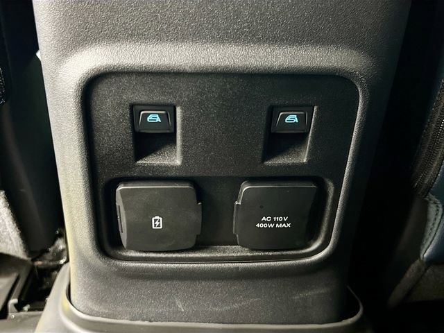 Used 2023 Ford Bronco Outer Banks AWD/4WD image 32