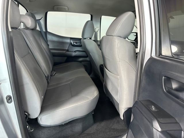 Used 2016 Toyota Tacoma SR5 image 26