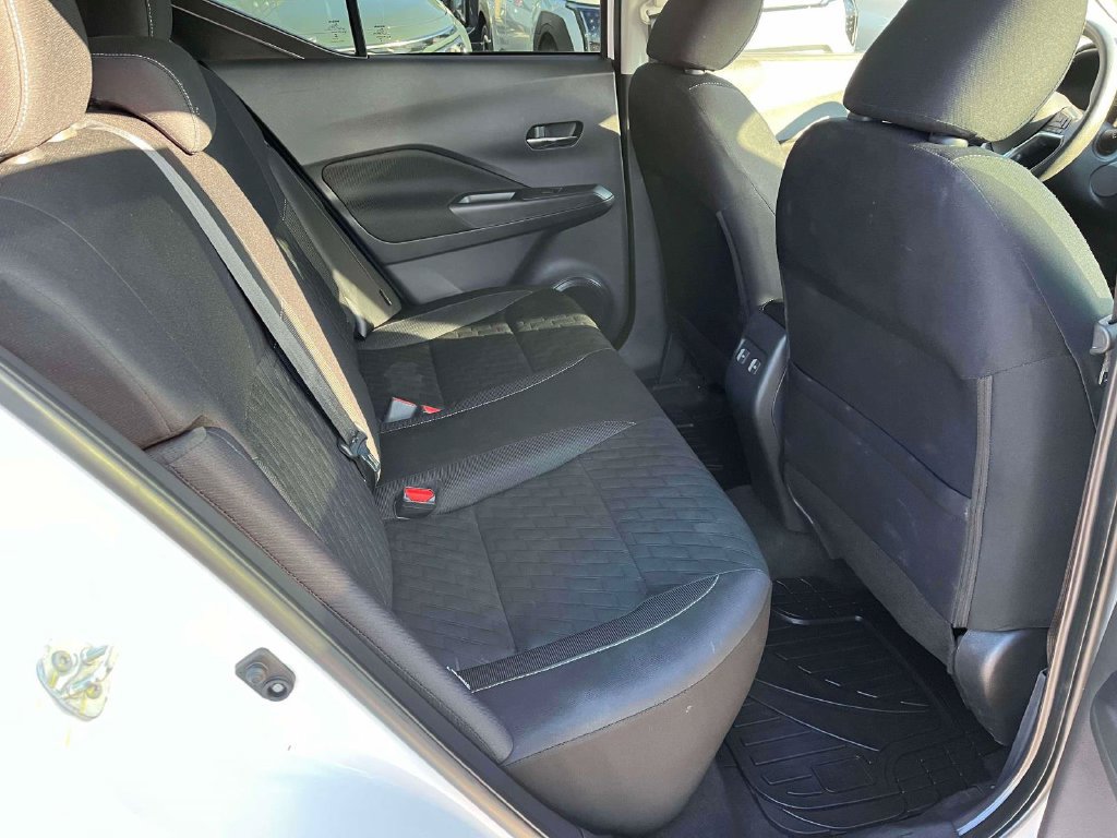 Used 2024 Nissan Kicks SV FWD image 9