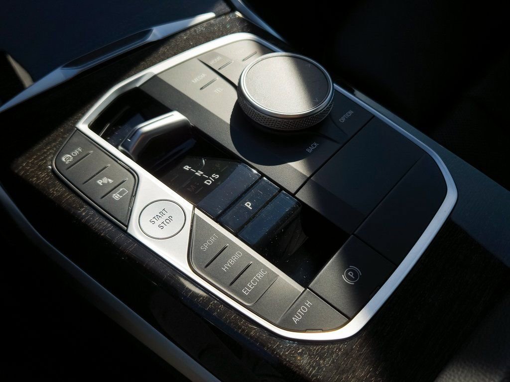 Used 2023 BMW 330e w/ Driving Assistance Package image 20