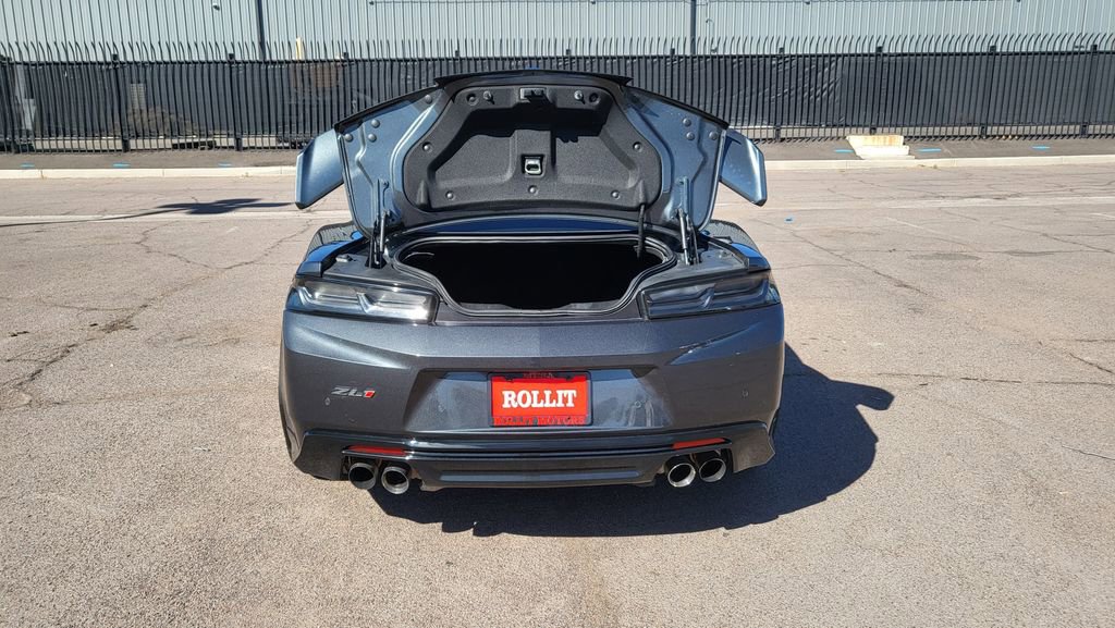 Used 2017 Chevrolet Camaro ZL1 image 11