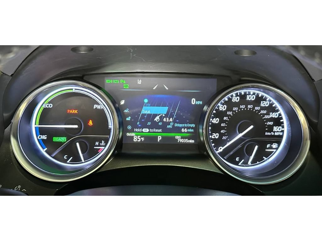 Used 2018 Toyota Camry XLE FWD image 27