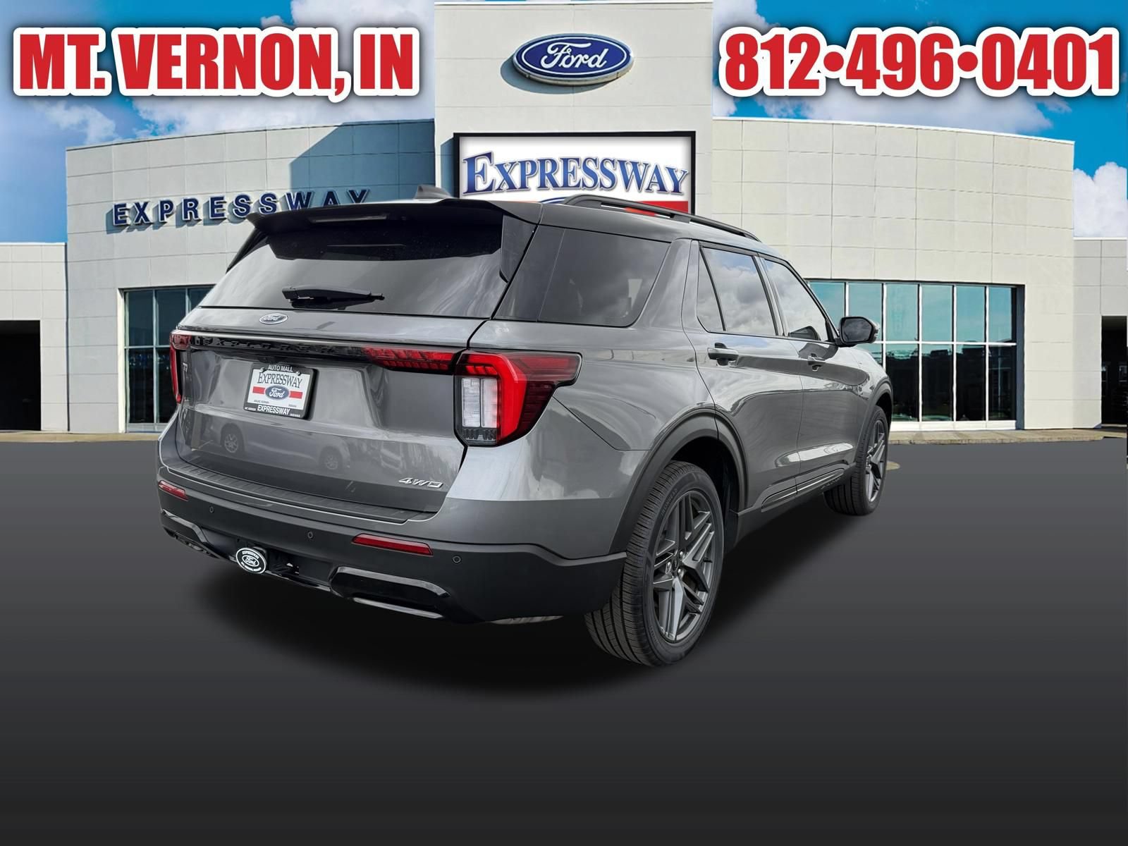 Used 2025 Ford Explorer ST-Line w/ ST-Line Street Pack AWD/4WD image 7
