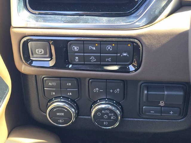New 2026 GMC Yukon Denali Ultimate w/ LPO, Illumination Package AWD/4WD image 33