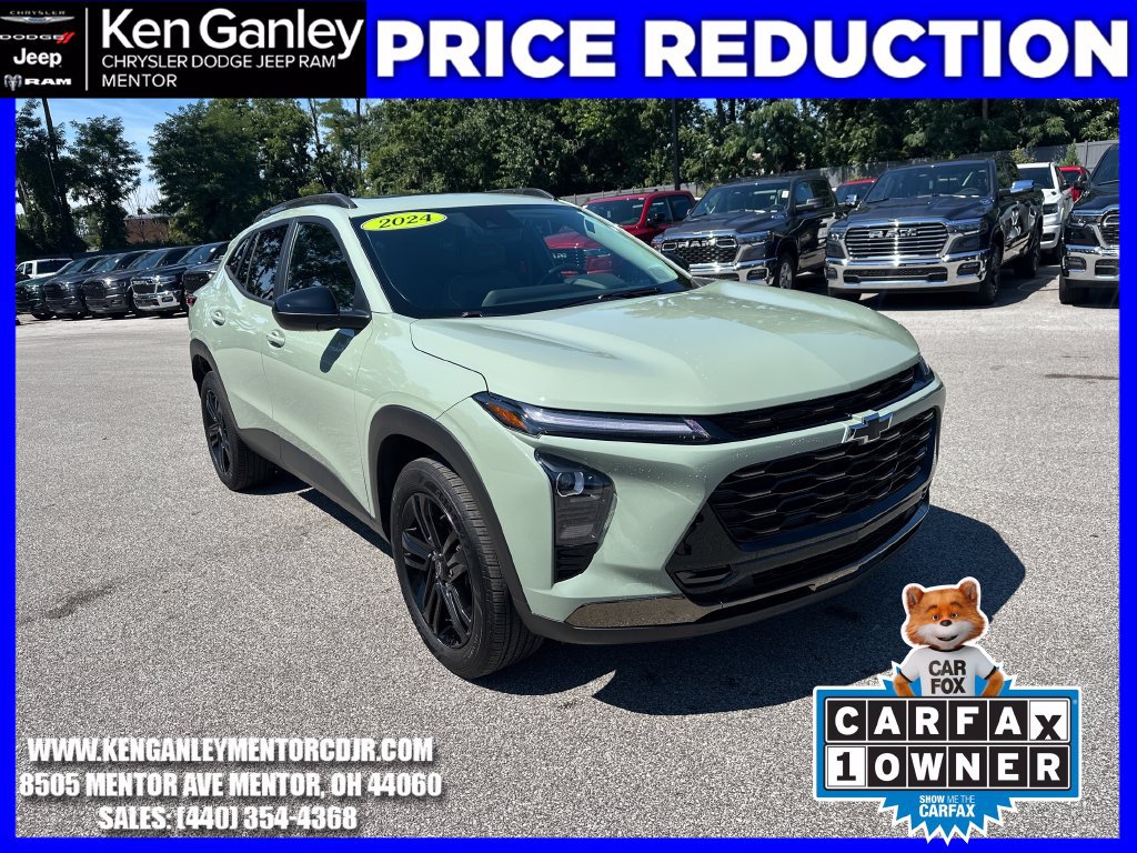 Used 2024 Chevrolet Trax ACTIV w/ Sunroof Package FWD image 1