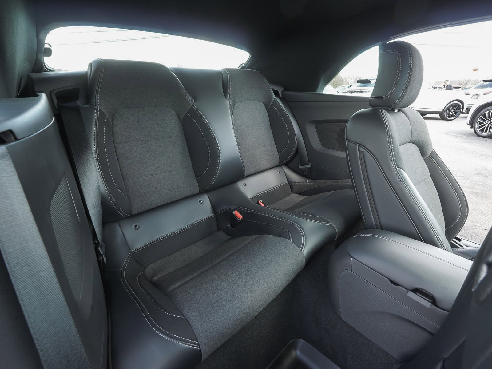 Used 2025 Ford Mustang Convertible w/ Mustang Nite Pony Package image 39