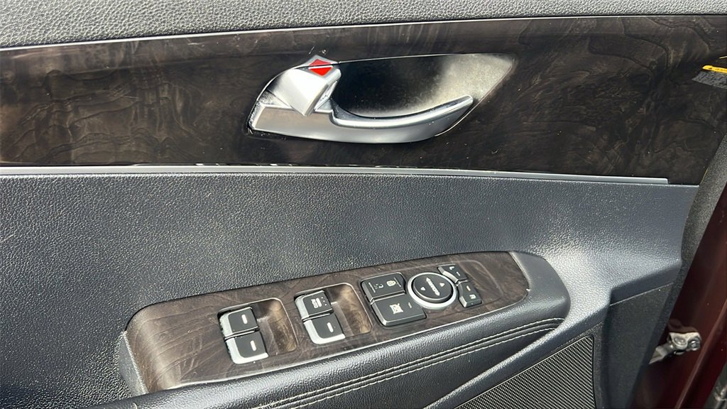 Used 2016 Kia Sorento LX image 17