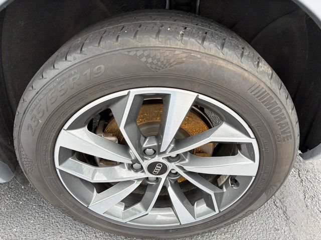 Used 2023 Audi Q5 2.0T Premium Plus AWD/4WD image 31