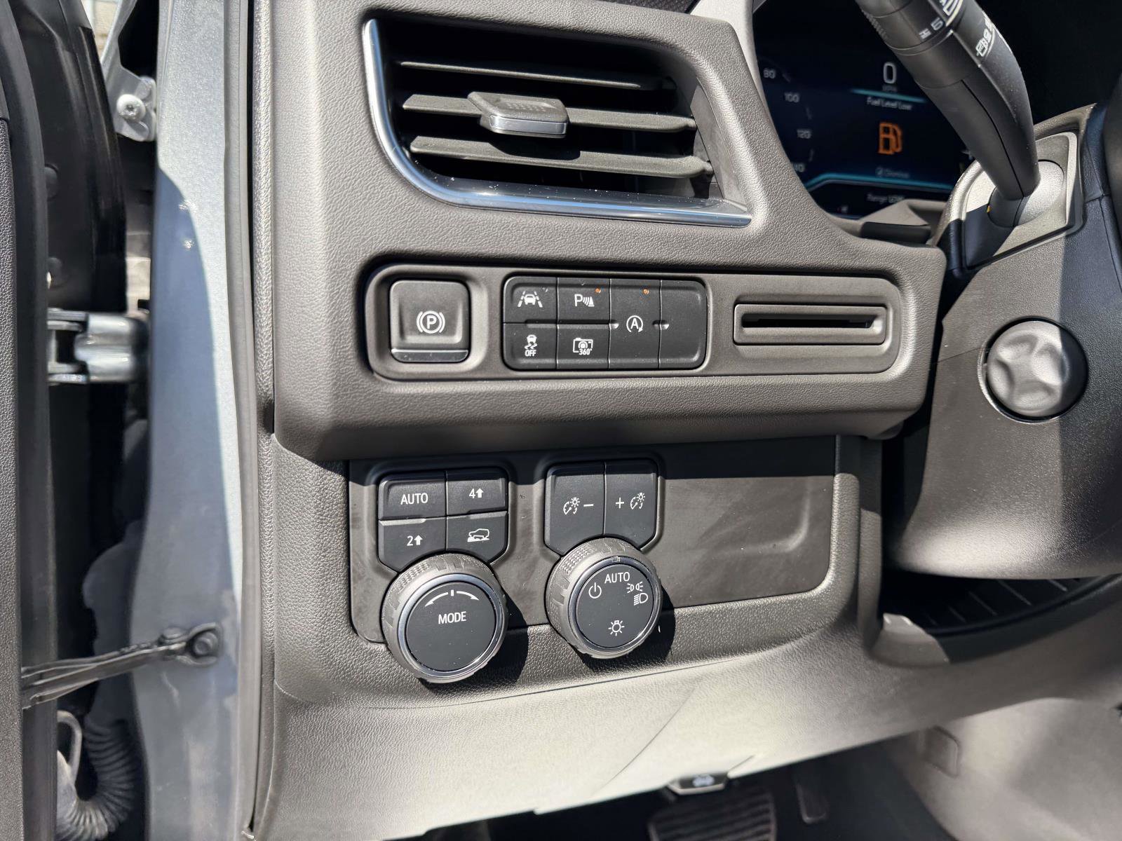 Certified 2023 Chevrolet Tahoe RST w/ Luxury Package image 23