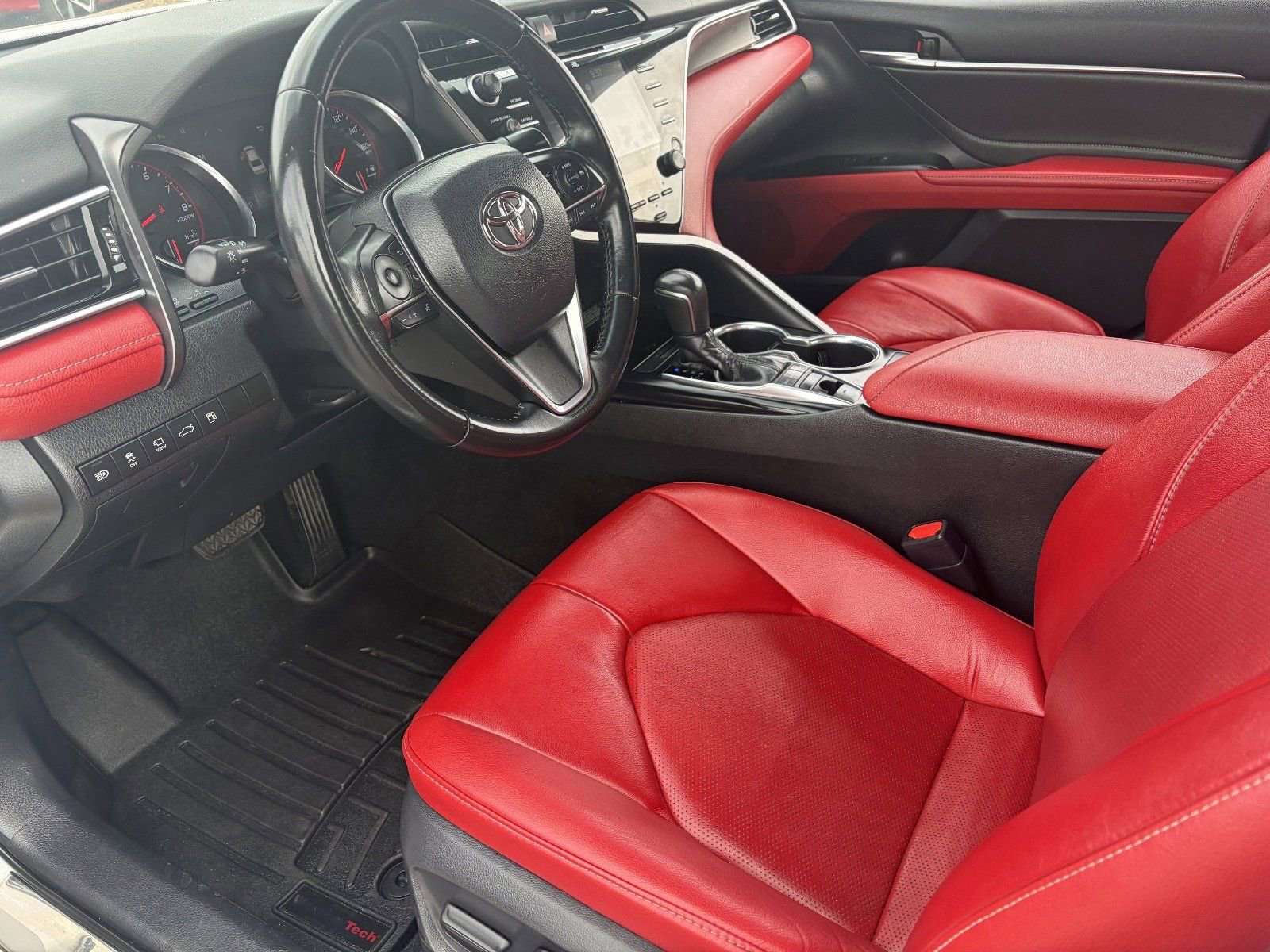Used 2018 Toyota Camry XSE w/ Driver Assist Package FWD image 19