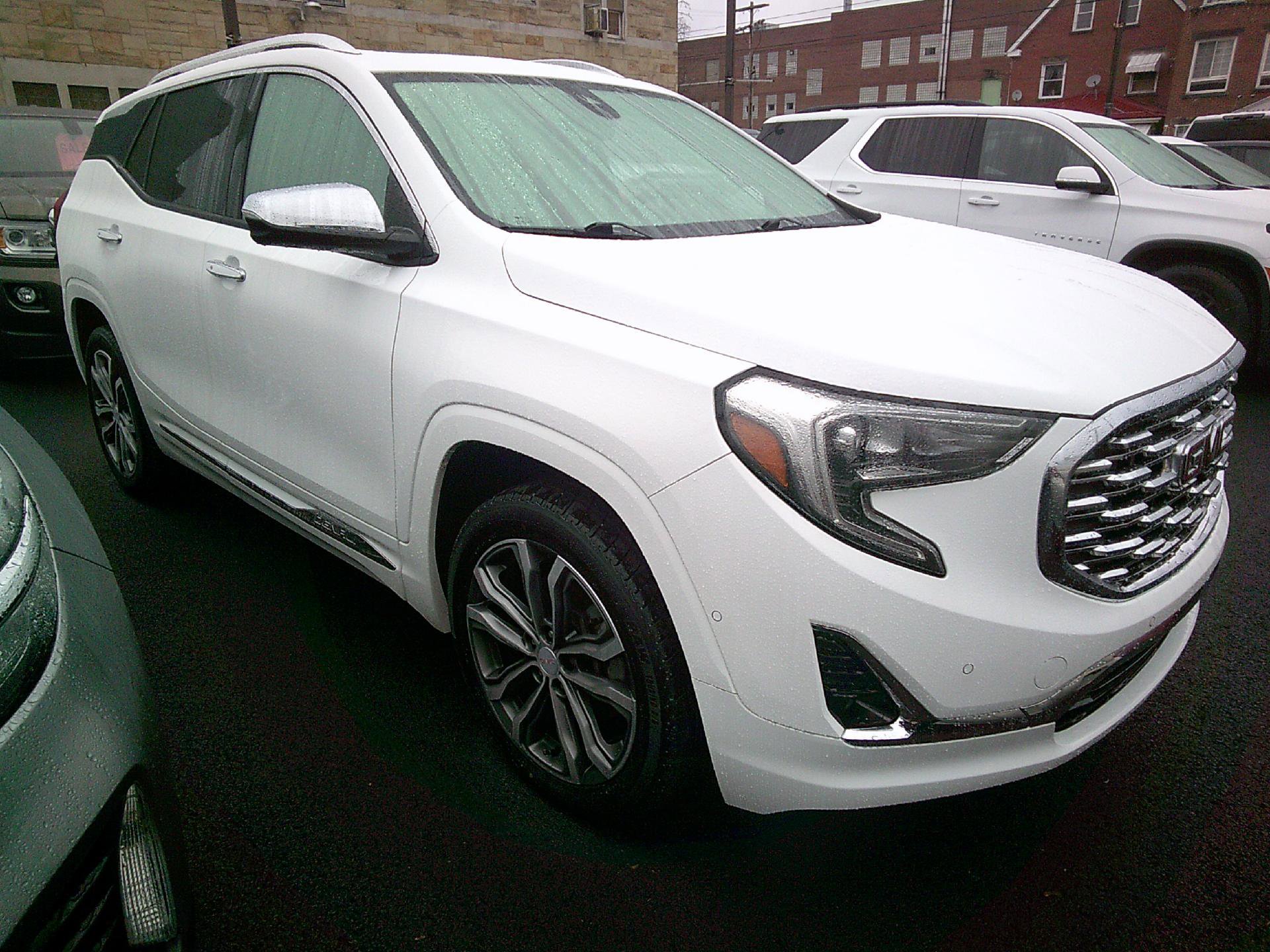 Used 2018 GMC Terrain Denali w/ Advanced Safety Package