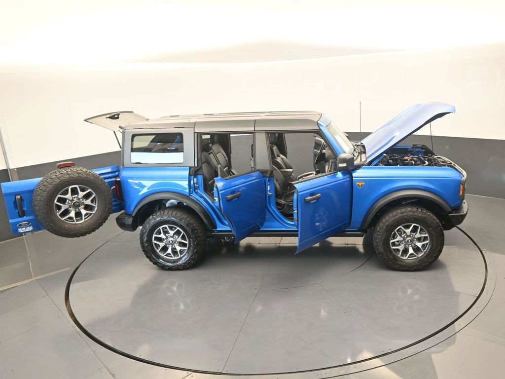 Used 2024 Ford Bronco Badlands image 69
