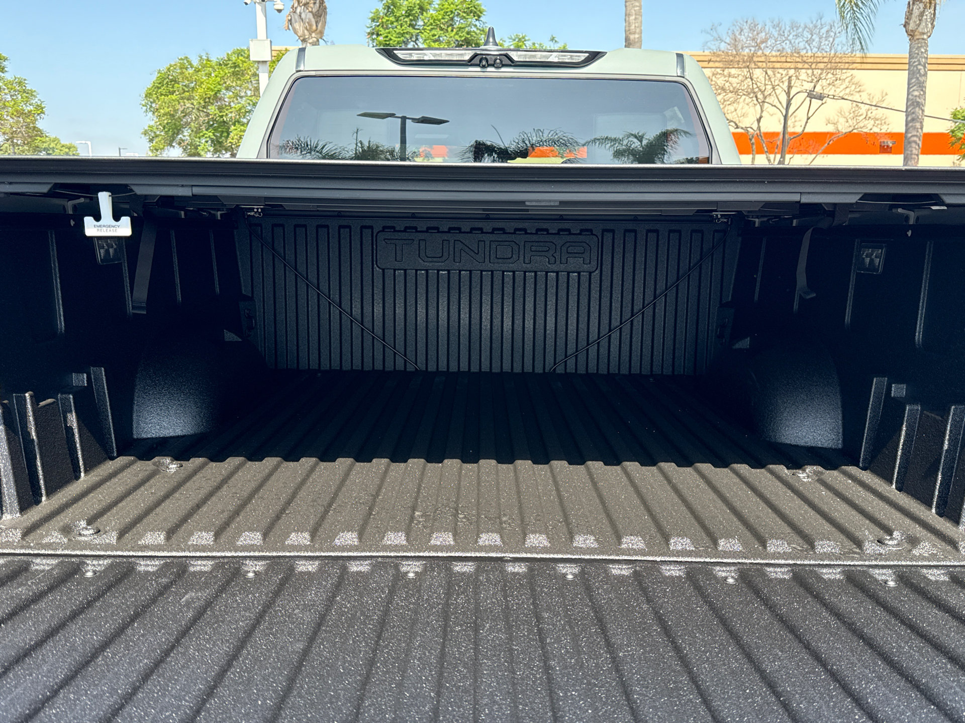 New 2026 Toyota Tundra Platinum AWD/4WD image 12