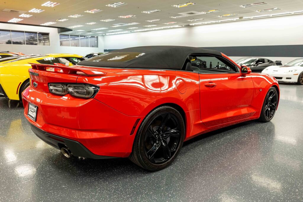 Used 2020 Chevrolet Camaro SS image 18