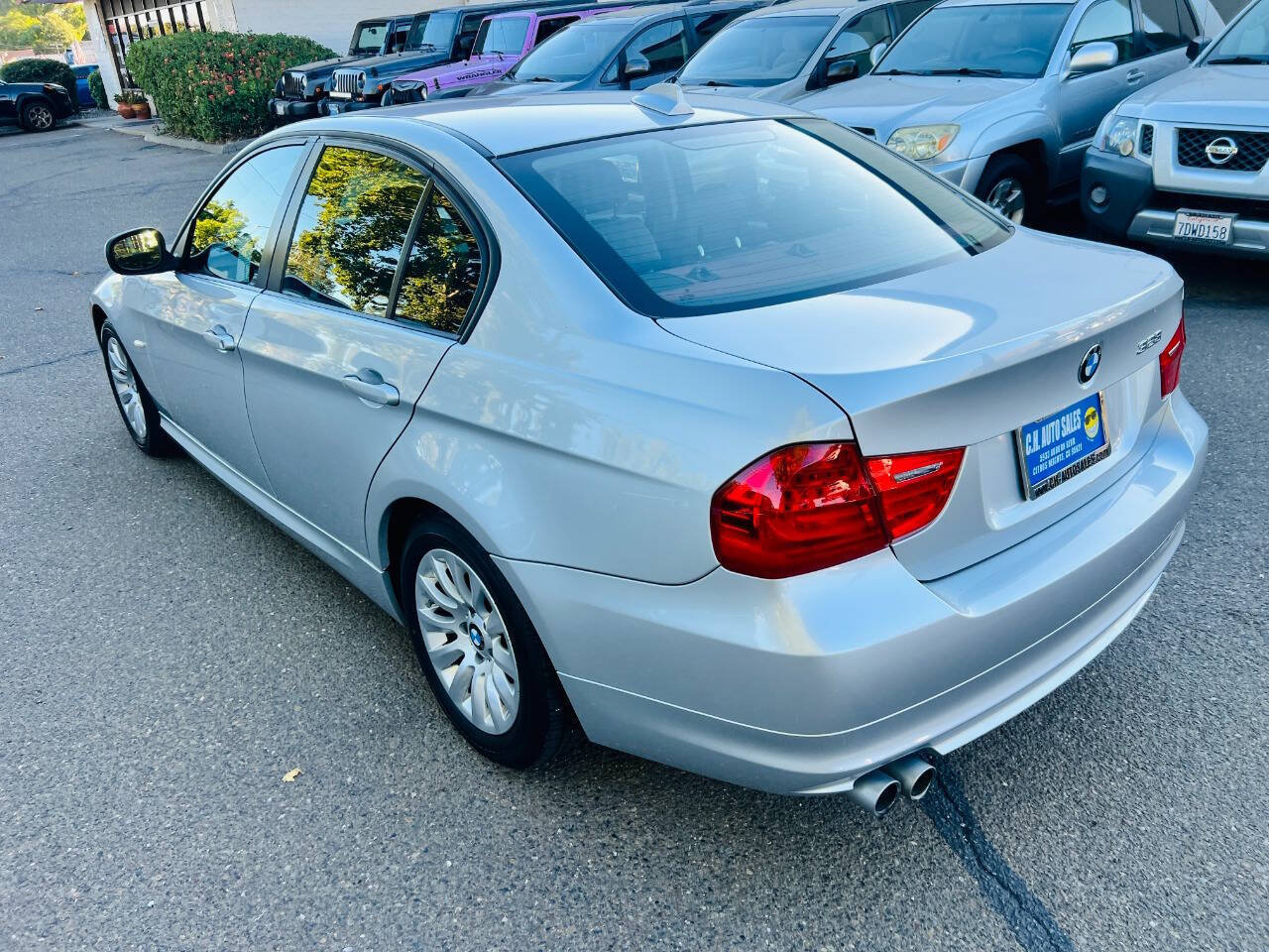 Used 2009 BMW 328i Sedan RWD image 4