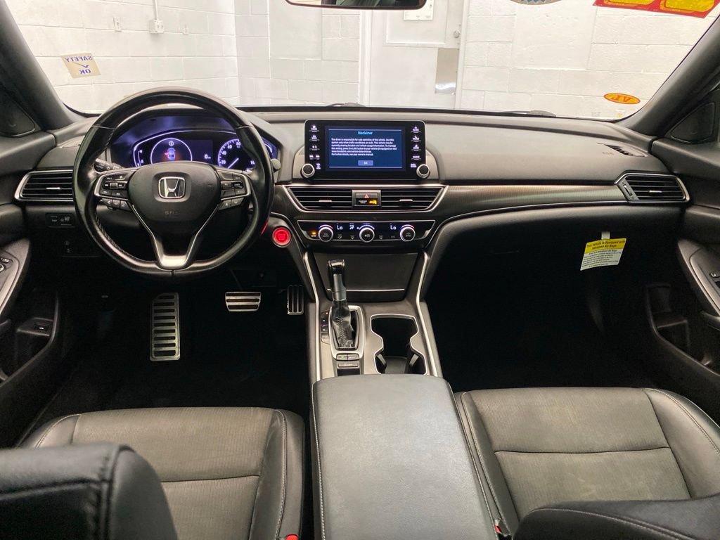Used 2022 Honda Accord Sport image 11