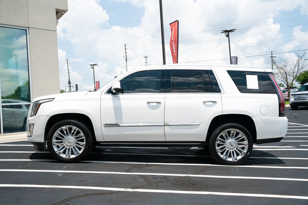 Used 2017 Cadillac Escalade Platinum AWD/4WD image 20