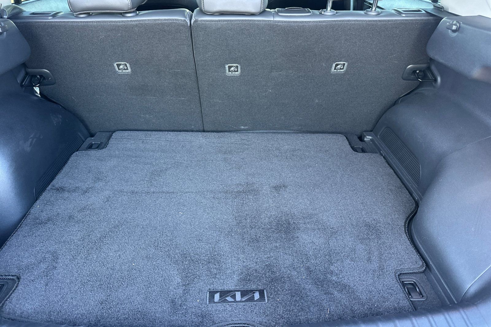 Certified 2025 Kia Niro EX w/ EX Cold Weather Package image 18