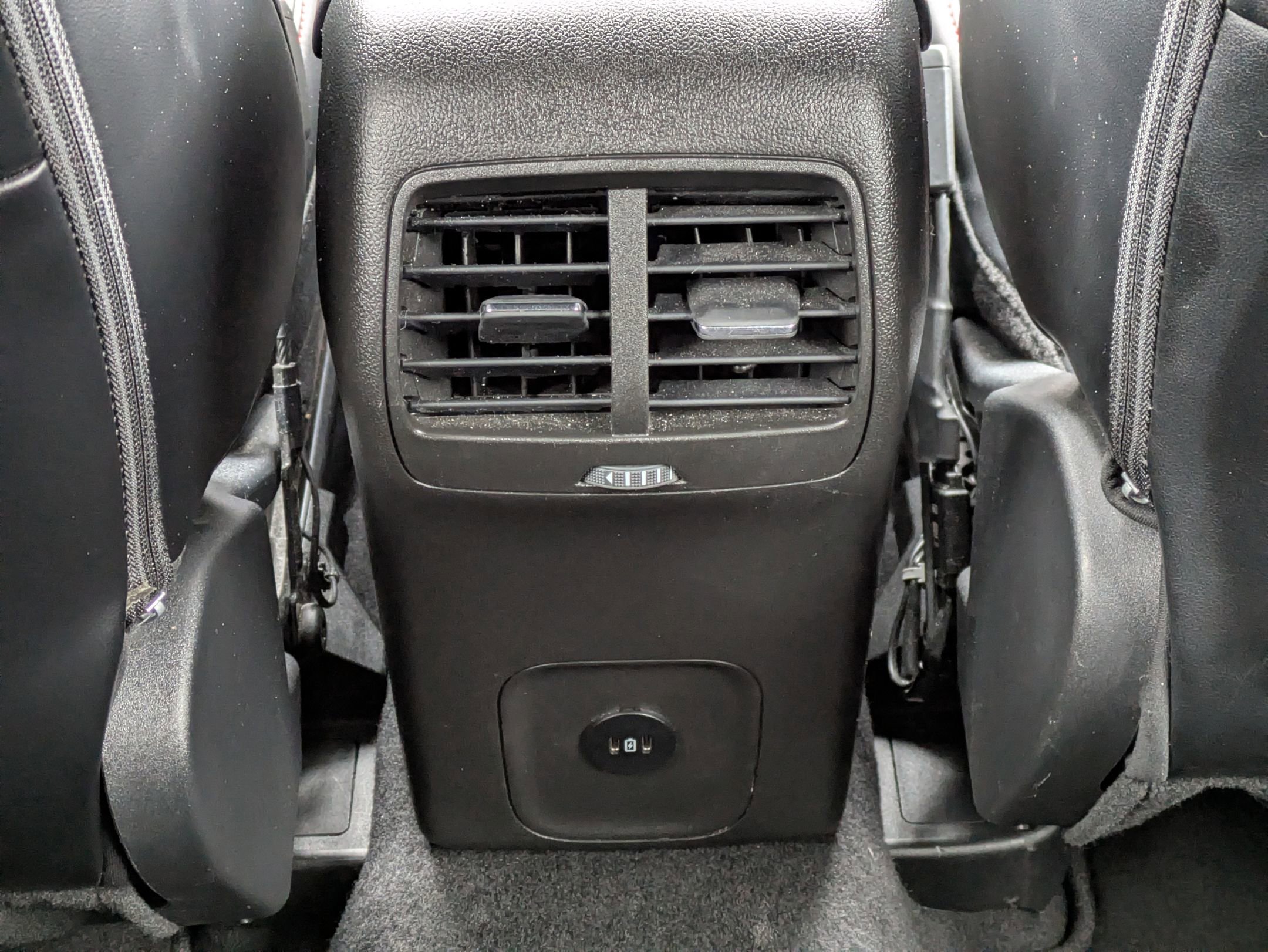 Used 2025 Ford Escape ST-Line Select image 16