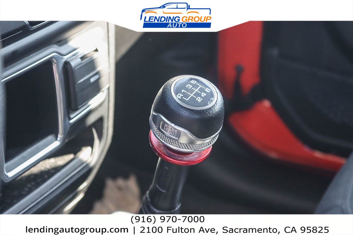 Used 2018 Jeep Wrangler Unlimited Sport image 18