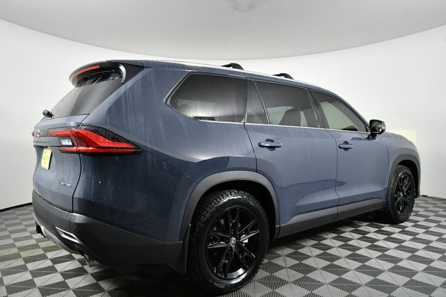 Used 2024 Toyota Grand Highlander AWD Hybrid image 10