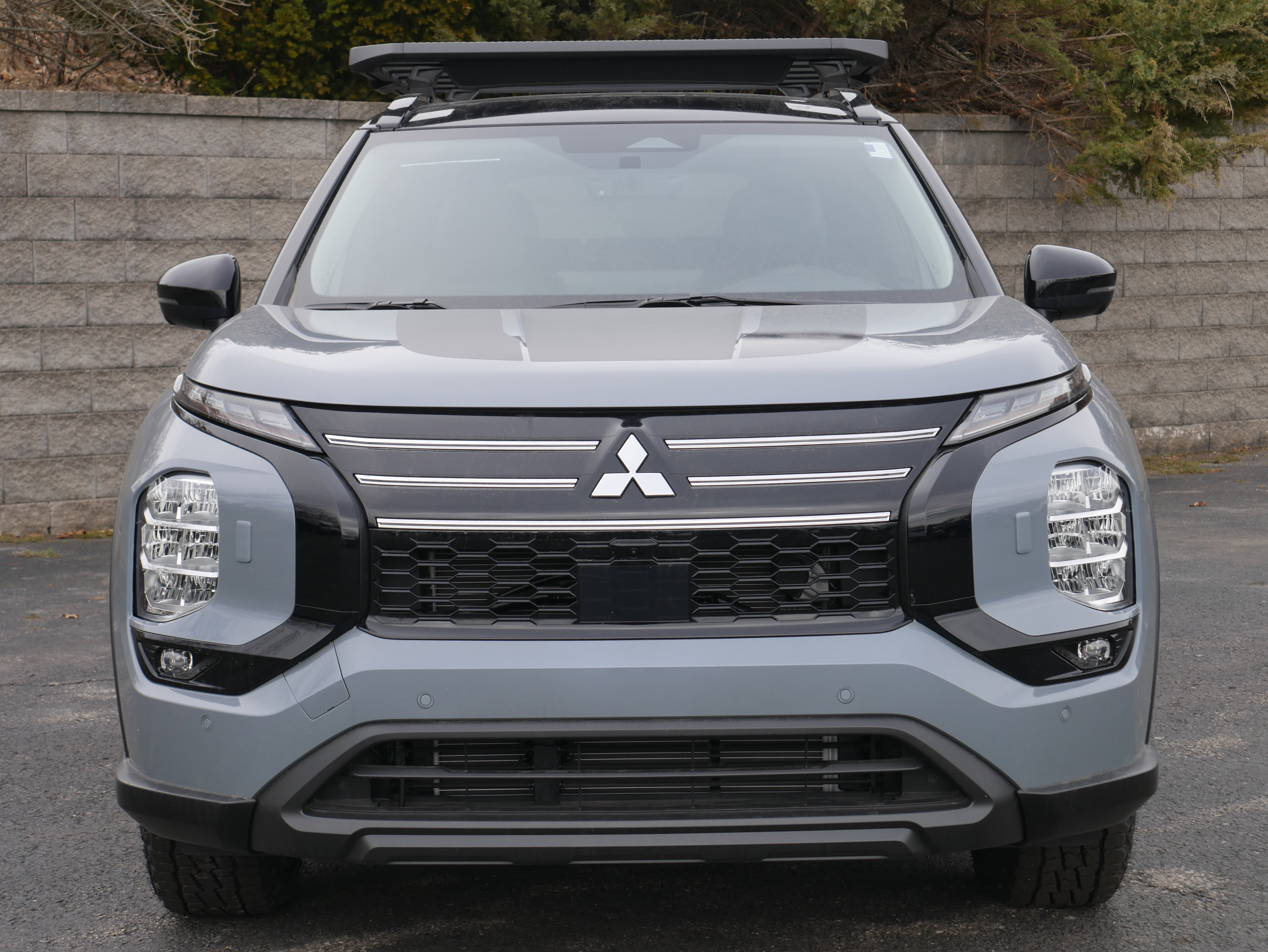 New 2025 Mitsubishi Outlander Trail Edition image 2