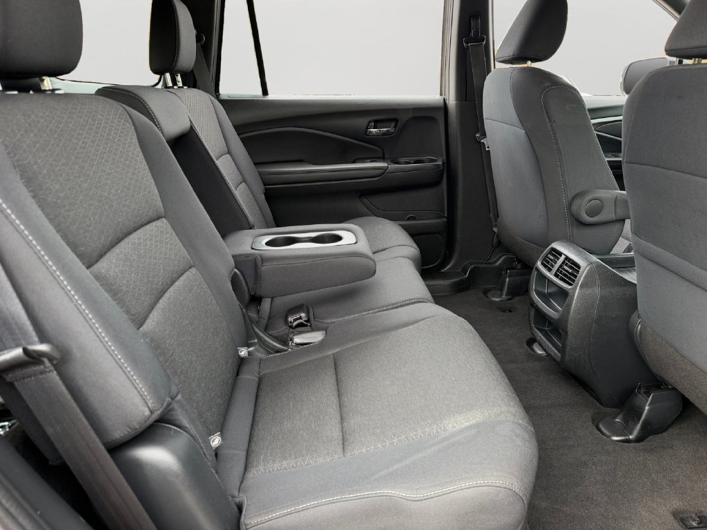 Used 2021 Honda Passport Sport image 8