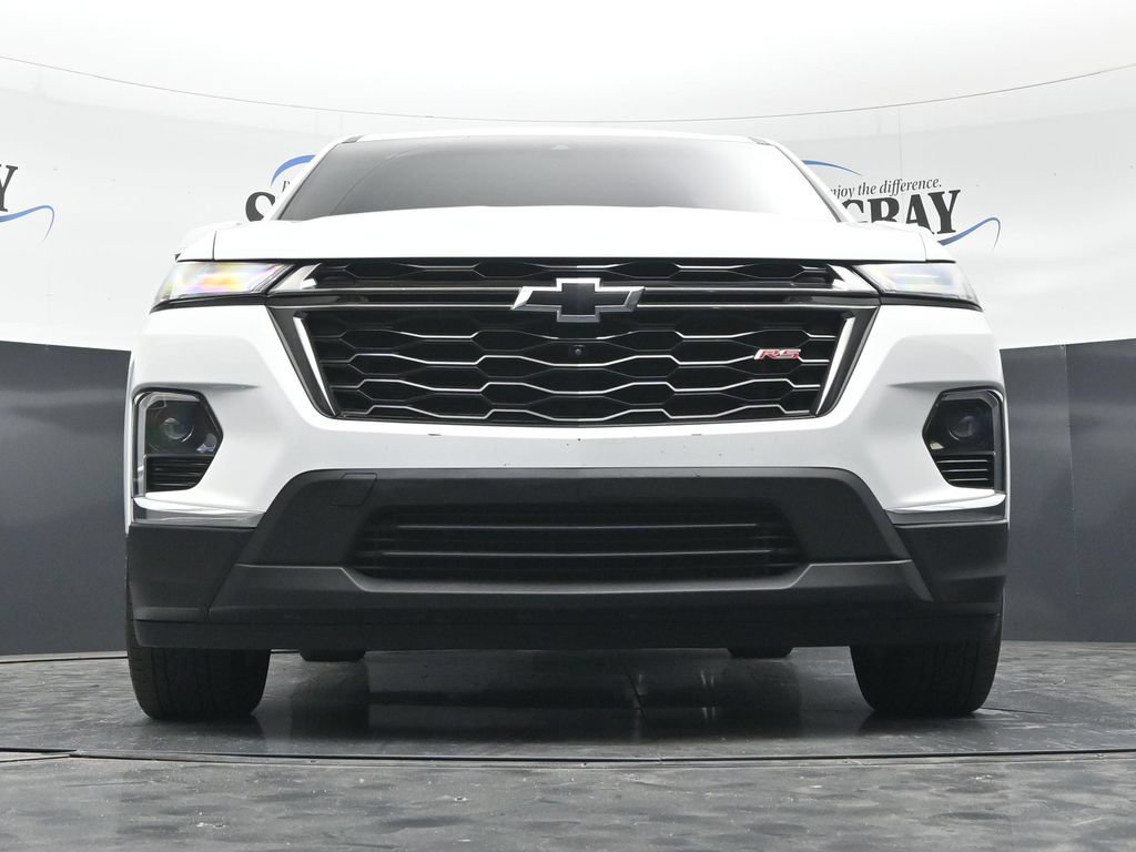 Used 2023 Chevrolet Traverse RS FWD image 30