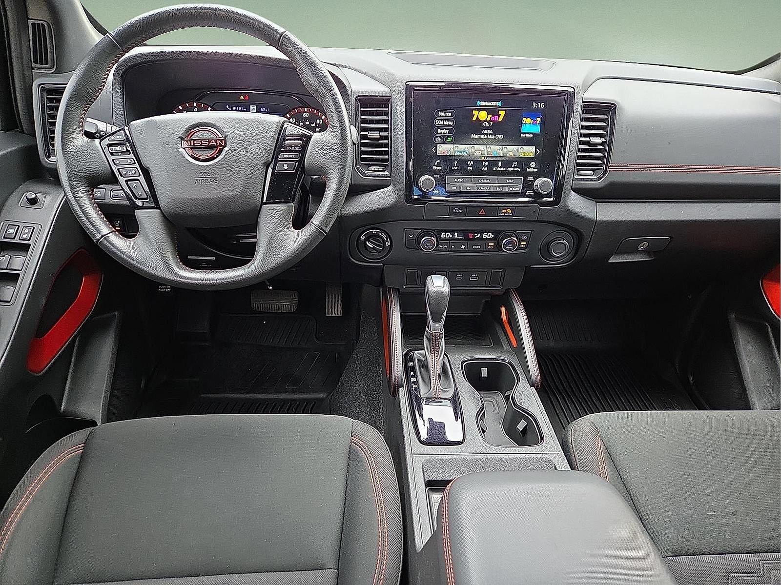 Used 2023 Nissan Frontier PRO-4X w/ Technology Package AWD/4WD image 11