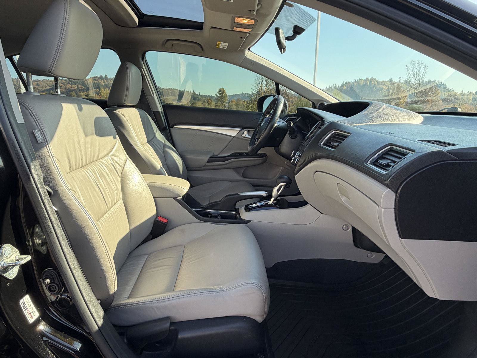 Used 2015 Honda Civic EX-L image 10