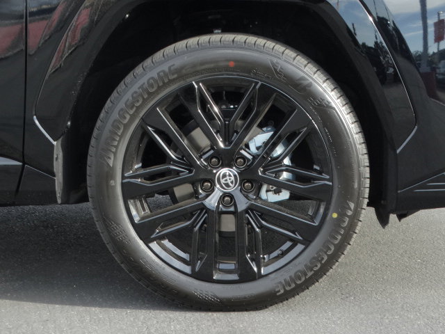 New 2026 Toyota RAV4 XSE image 6