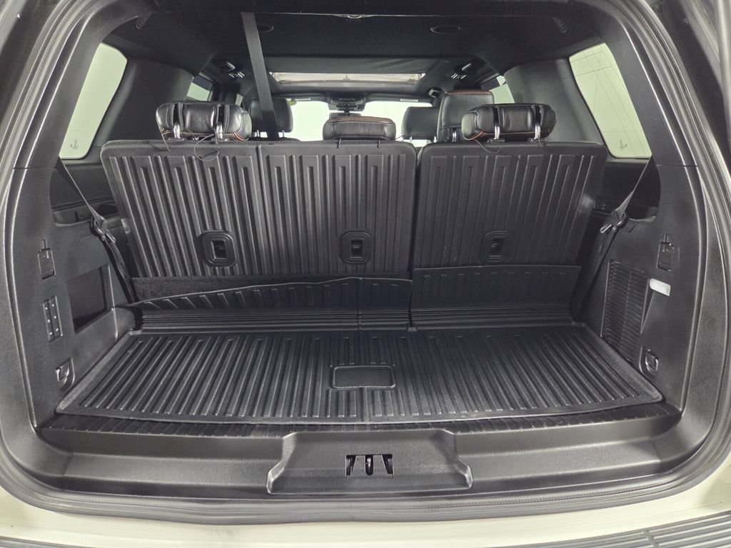 Used 2021 Ford Expedition King Ranch AWD/4WD image 30
