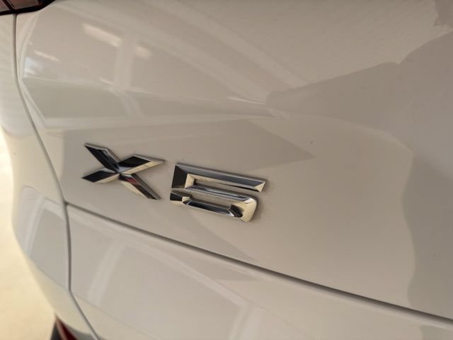 Used 2019 BMW X5 xDrive40i w/ Convenience Package AWD/4WD image 35