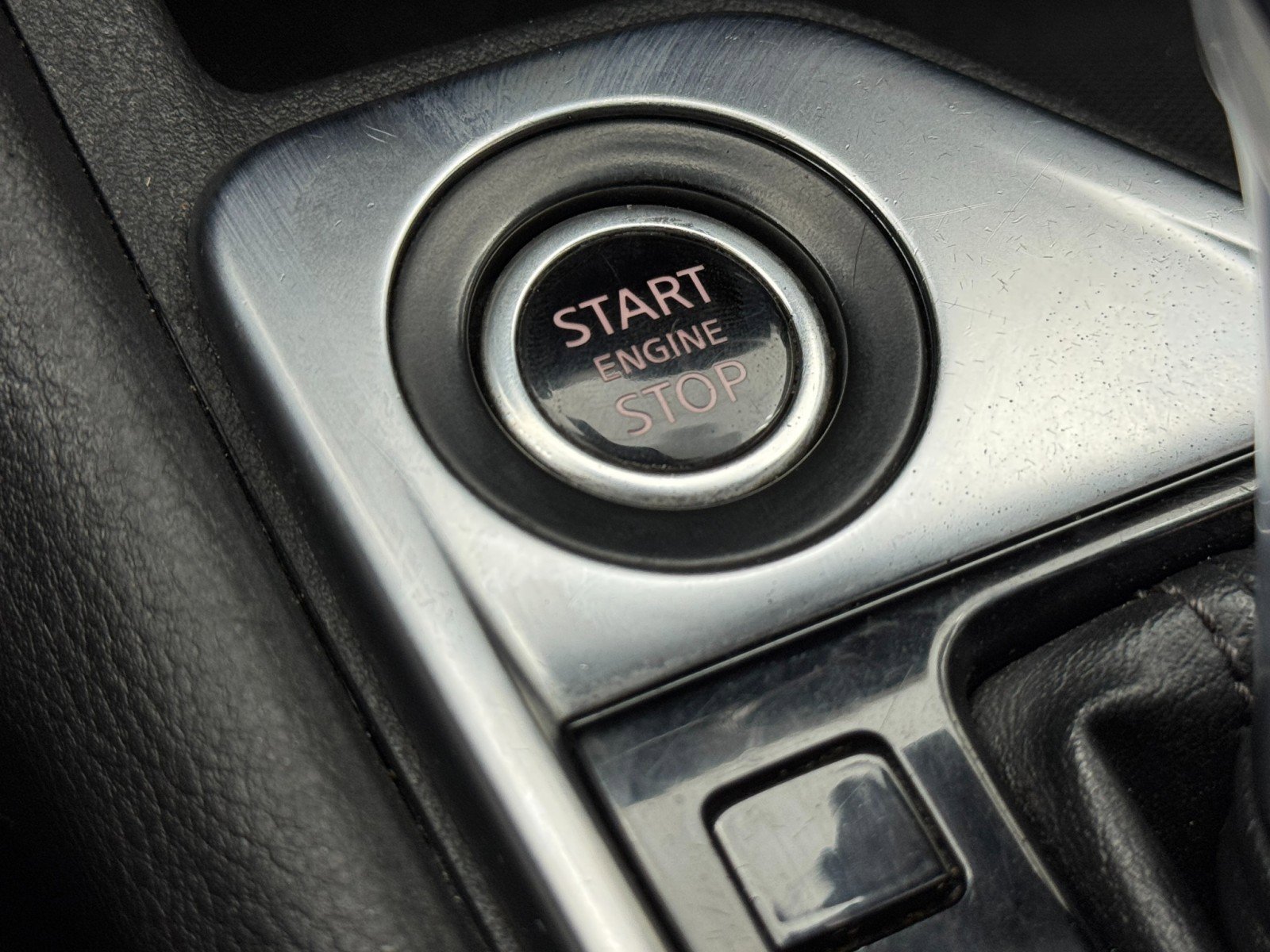 Used 2020 Nissan Sentra SV image 26