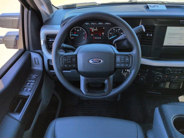 New 2025 Ford F550 4x4 Crew Cab Super Duty image 16