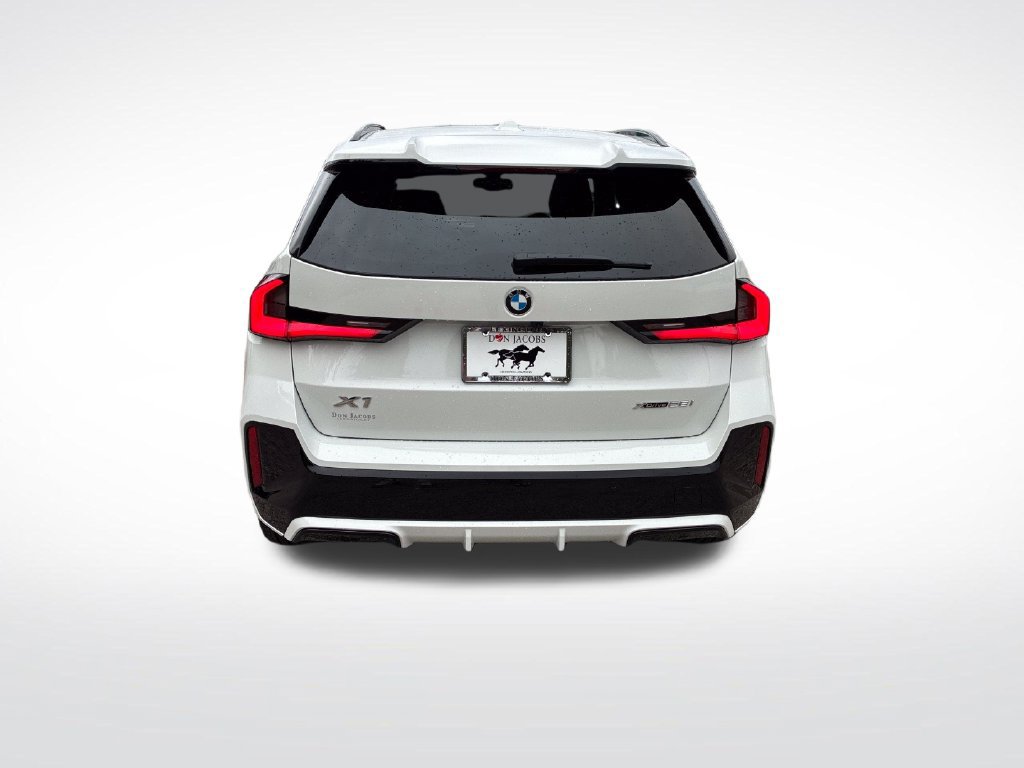 New 2027 BMW X1 xDrive28i w/ Technology Package AWD/4WD image 4