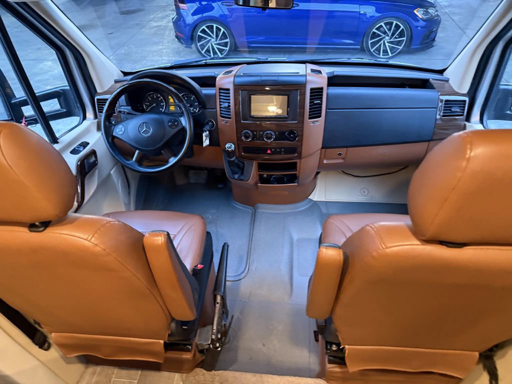 Used 2017 Mercedes-Benz Sprinter 3500 image 49