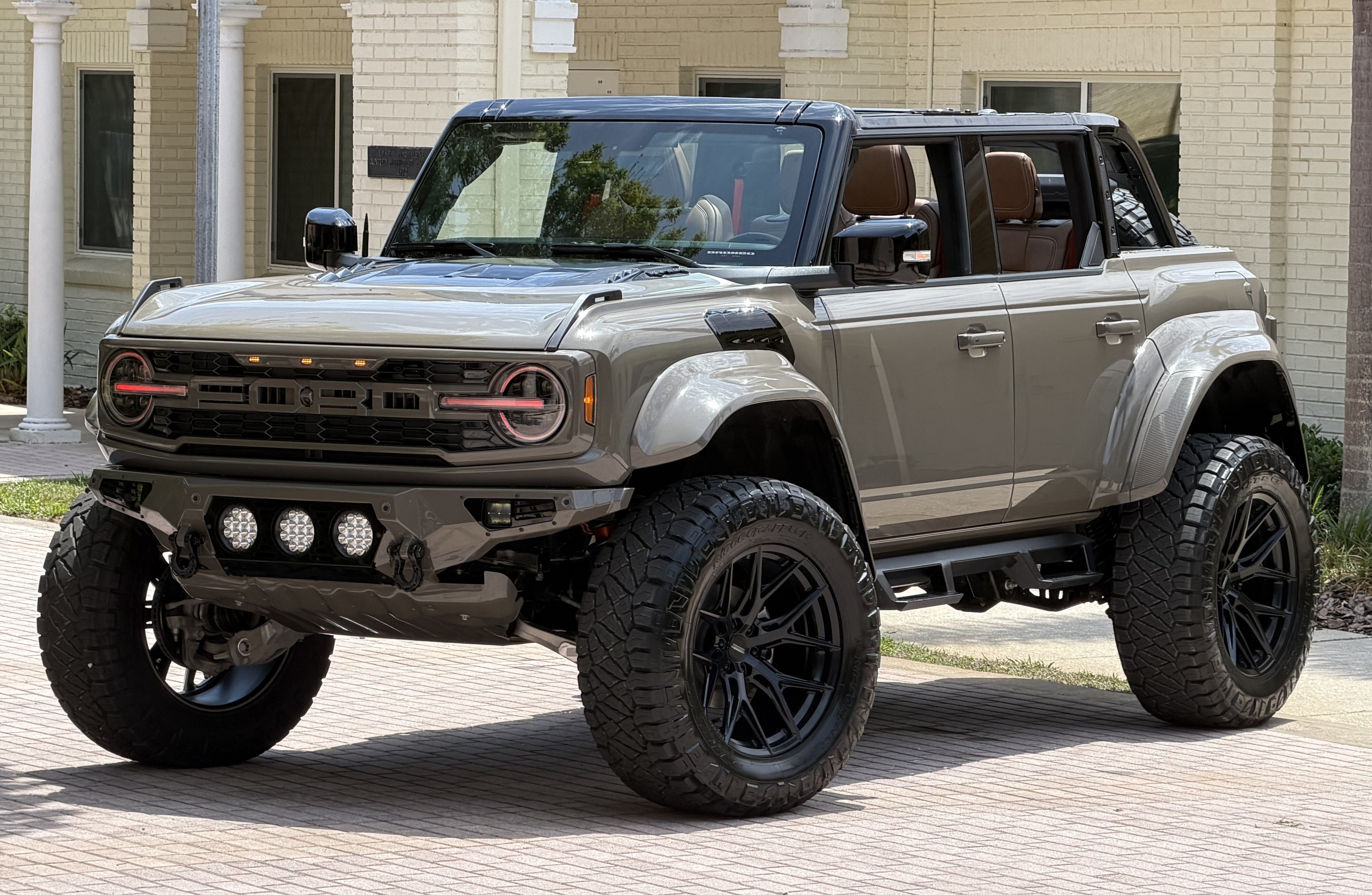 Used 2026 Ford Bronco Raptor AWD/4WD image 14