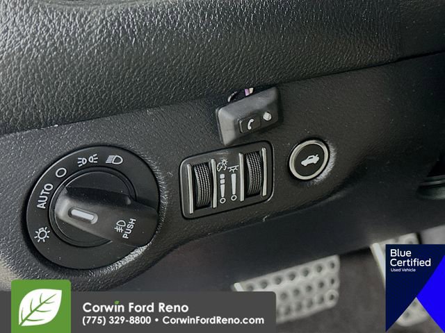 Used 2018 Dodge Challenger GT w/ Driver Convenience Group AWD/4WD image 14