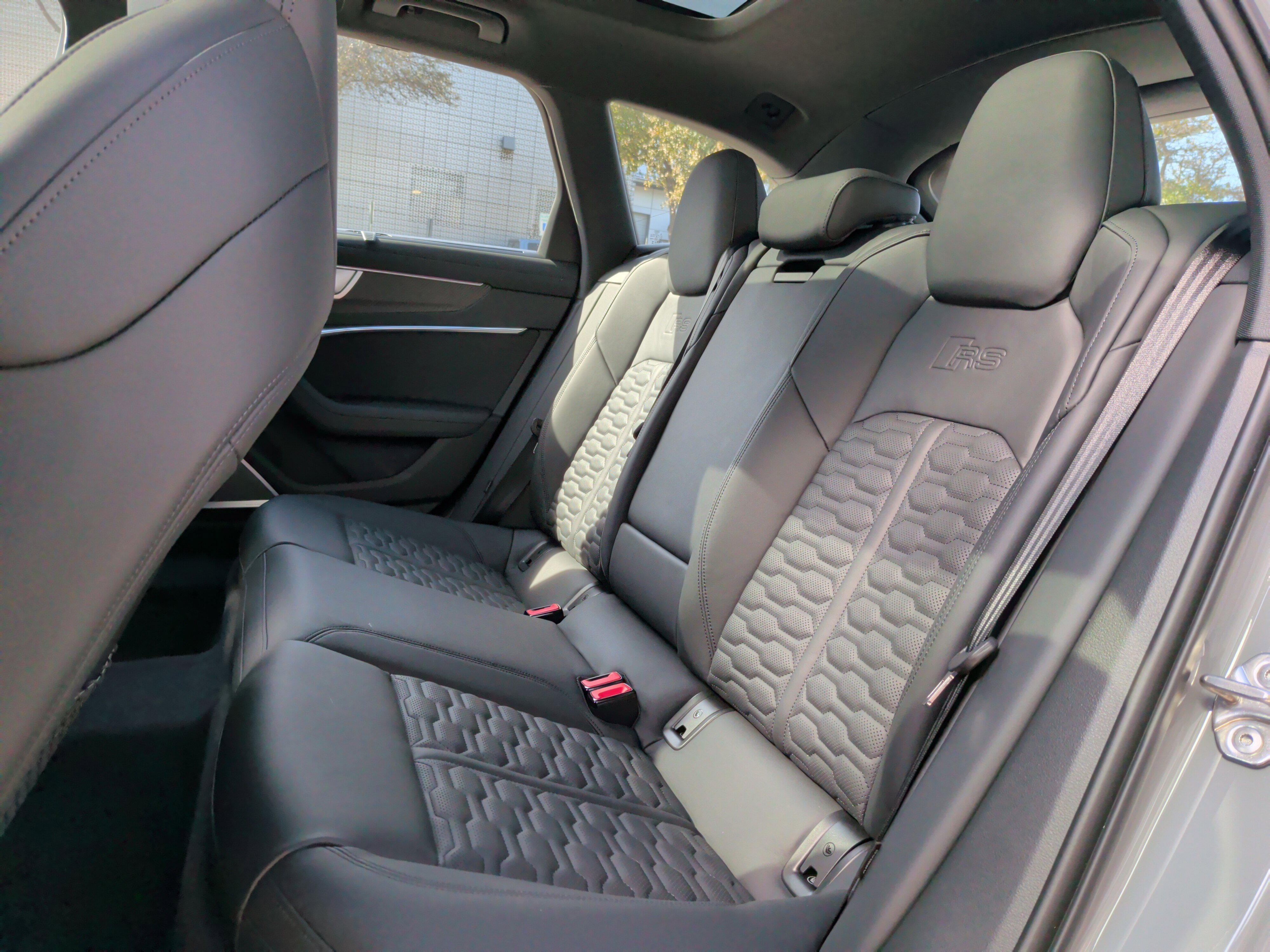 Used 2024 Audi RS 6 performance image 32