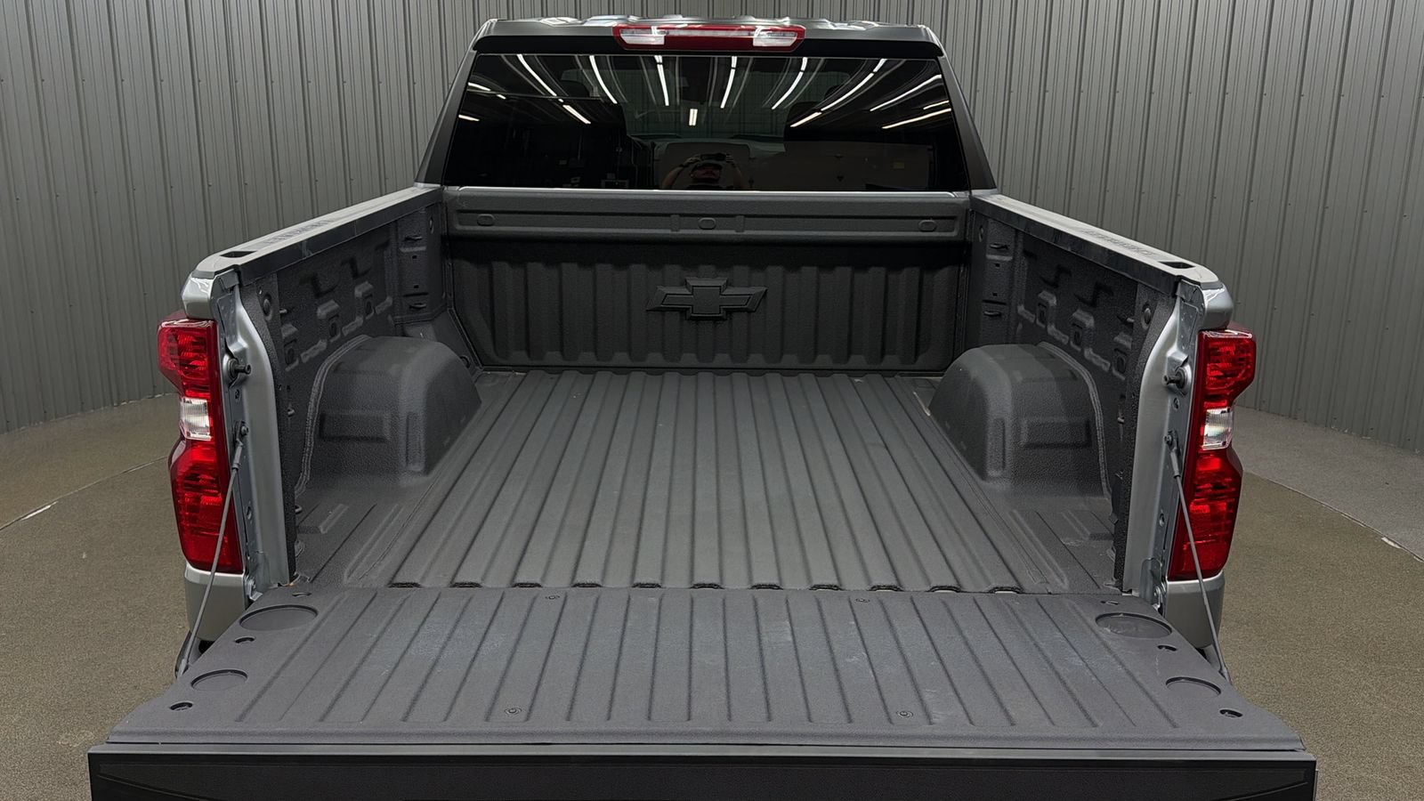 Used 2026 Chevrolet Silverado 1500 Custom Trail Boss w/ LPO, Dark Essentials Package AWD/4WD image 17