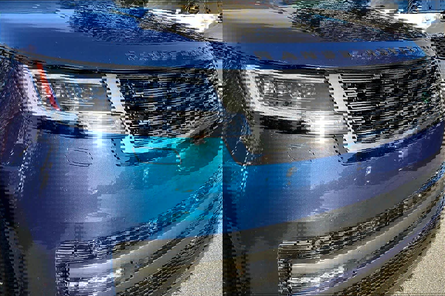 New 2025 Land Rover Range Rover Long Wheelbase SE image 34