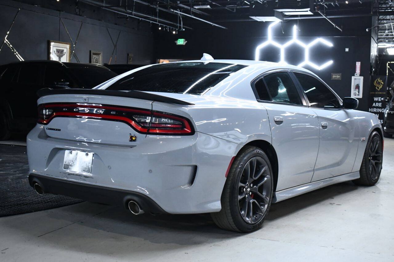 Used 2021 Dodge Charger Scat Pack RWD image 7