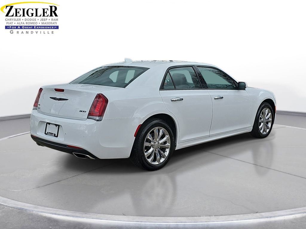 Used 2023 Chrysler 300 Touring L w/ Popular Equipment Group image 5