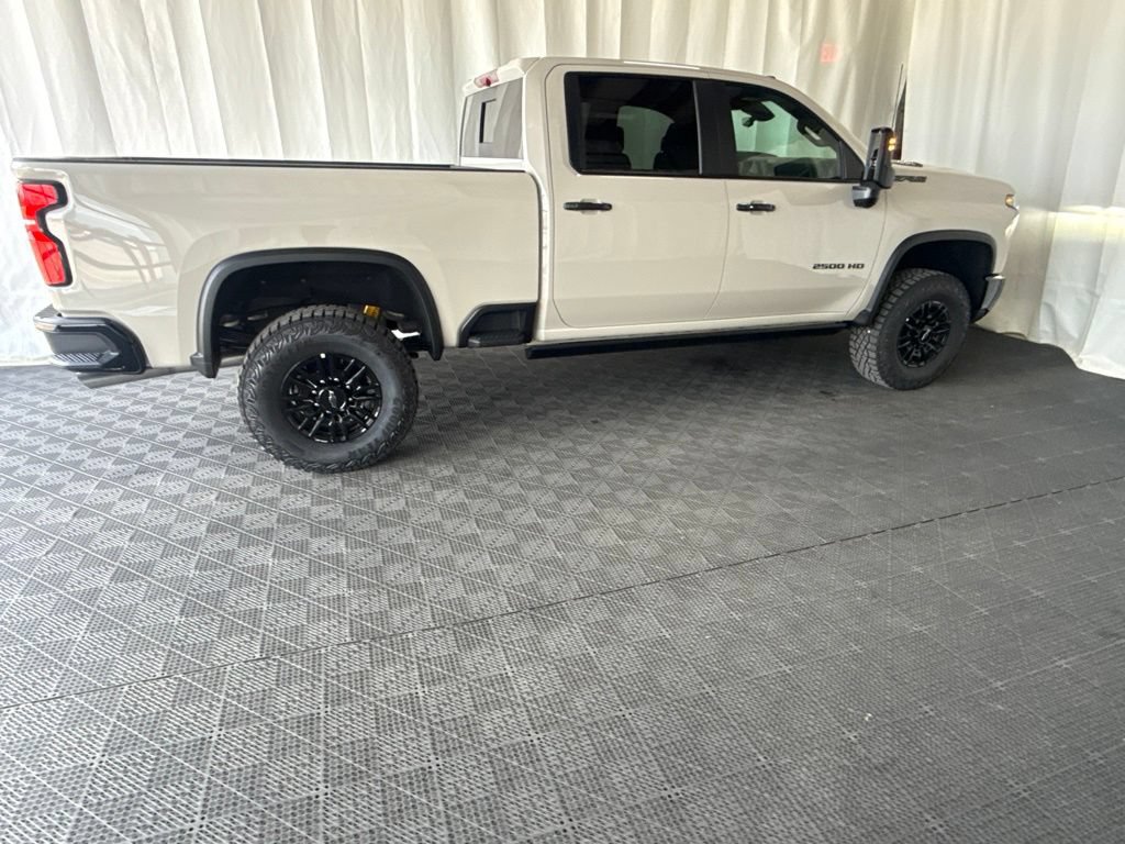 New 2026 Chevrolet Silverado 2500 ZR2 w/ LPO, Dark Essentials Package AWD/4WD image 3